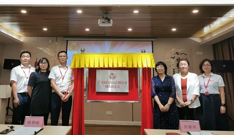 ϲѶ㶫ѸŮϻʽ (7)